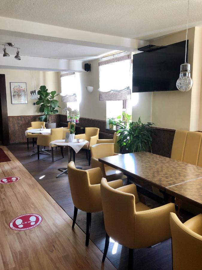 Hotel & Restaurant Arnoldusklause Düren - Eifel Esterno foto
